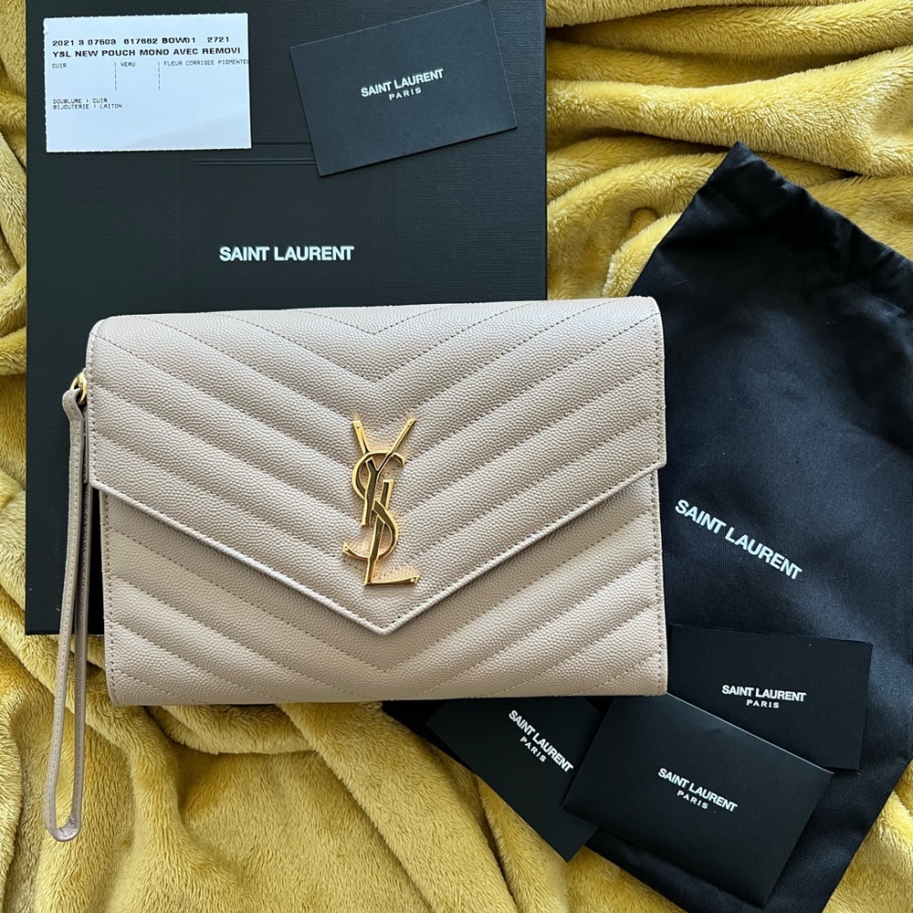 ⛔️SOLD⛔️ SAINT LAURENT MATELASSÉ FLAP POUCH IN QUILTED GRAIN EMBOSSED LEATHER